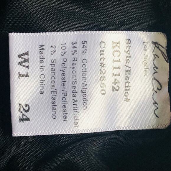 KanCan Black Distressed Denim Shorts – Size 24 - Picture 12 of 15